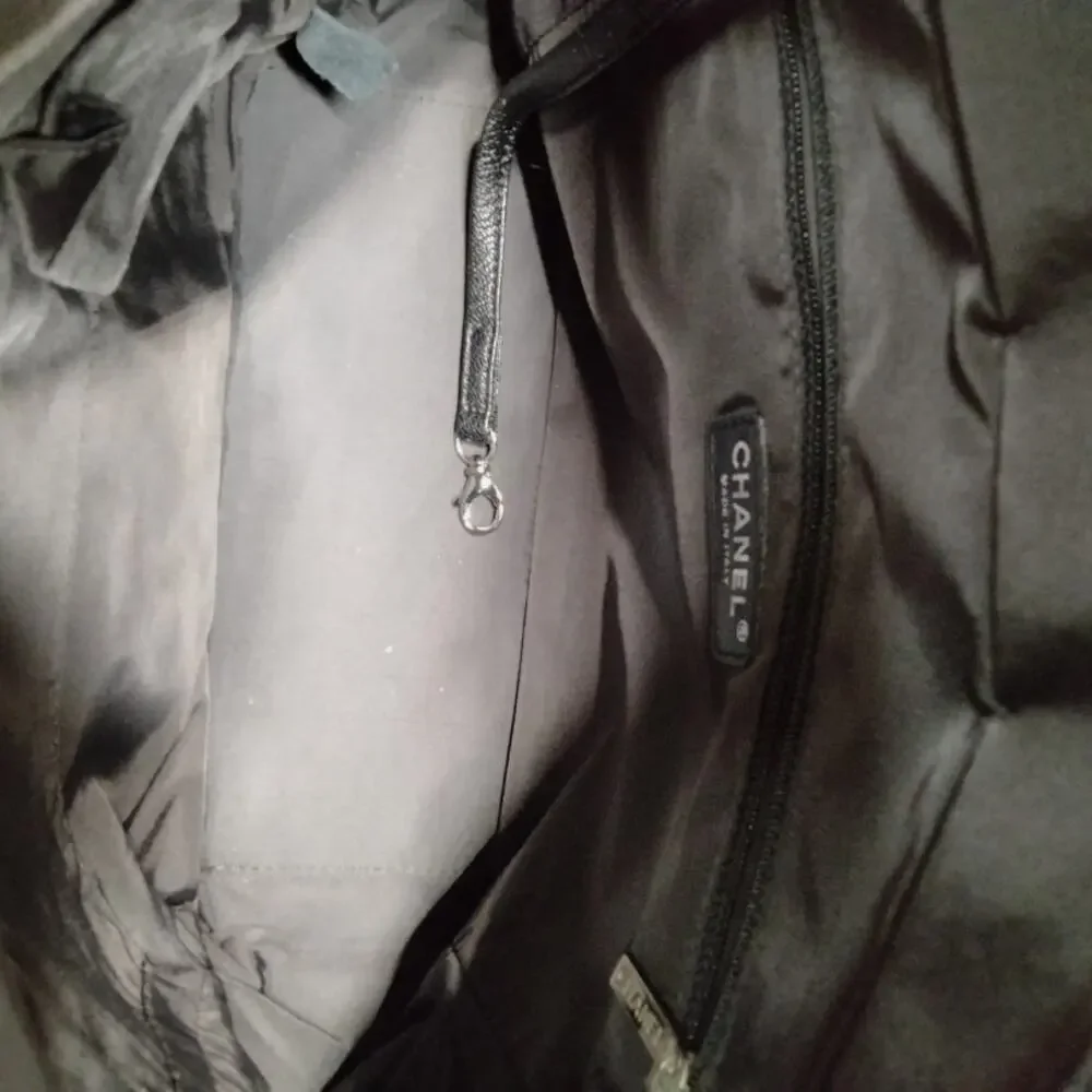 💎✨Authentic✨💎CHANEL Tote Bag Black - Picture 10 of 16